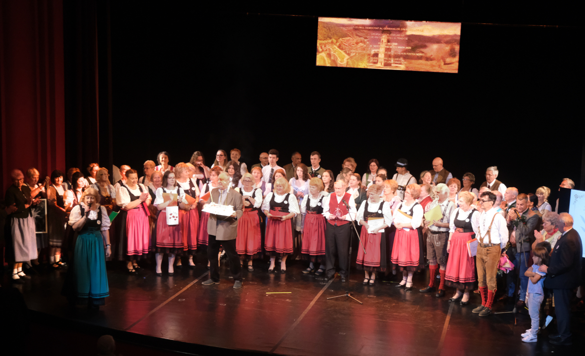 ADZ 20 Jahre Edelweis